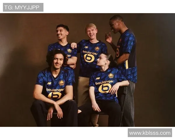 17号球衣的传奇足球明星盘点与他们的辉煌成就解析 17号球衣的传奇足球明星盘点与他们的辉煌成就解析