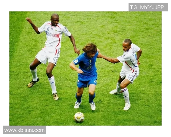 1984年出生的足球明星们的辉煌历程与传奇故事