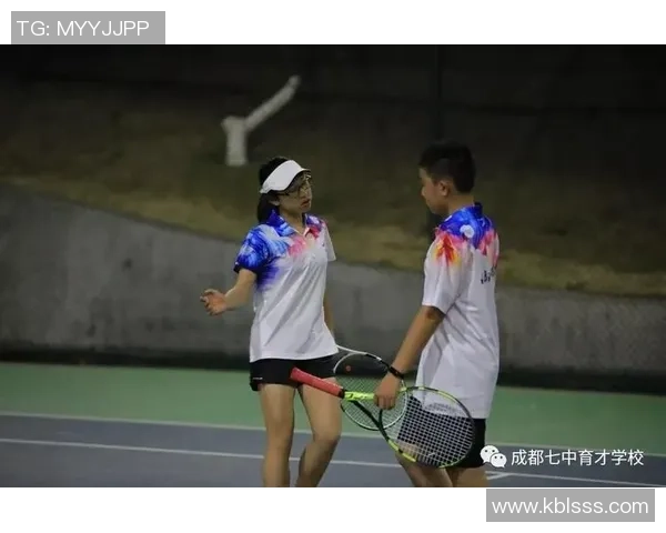 重庆网球队比赛经验深度对比分析与发展潜力探讨 重庆网球队比赛经验深度对比分析与发展潜力探讨