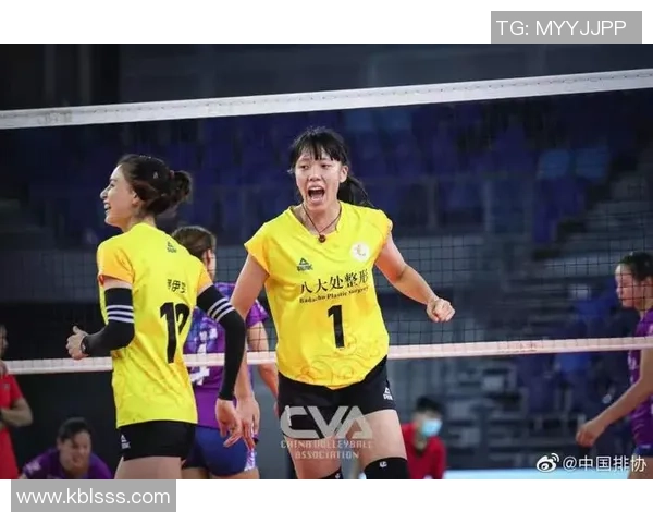 上海排球队与成都排球队对决后的战术分析与节奏探讨 上海排球队与成都排球队对决后的战术分析与节奏探讨