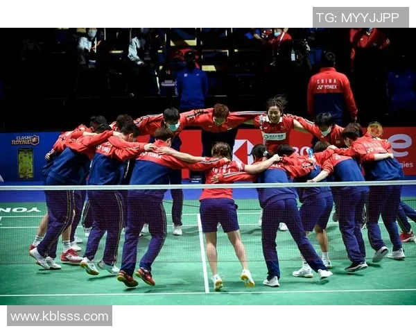 武汉羽毛球队展现强大实力大满贯赛事点评与分析