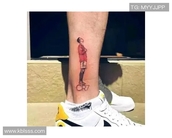 足球明星名字纹身图案男士选择指南与设计灵感分享